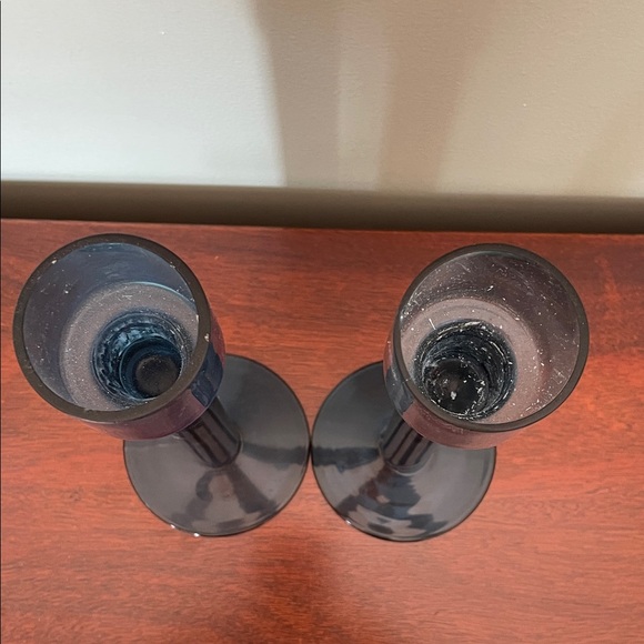 Elegant Blue Glass Candle Holders - Picture 3 of 4